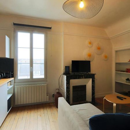 Let'S Take A Walk In The Woods Apartment Tours Bagian luar foto
